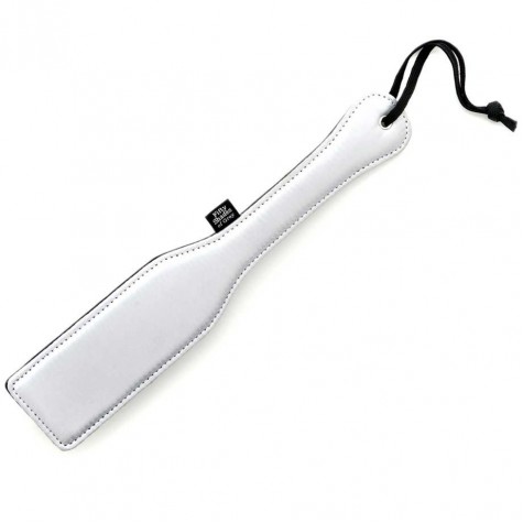 Двусторонняя сатиновая шлепалка Satin Spanking Paddle - 32 см.